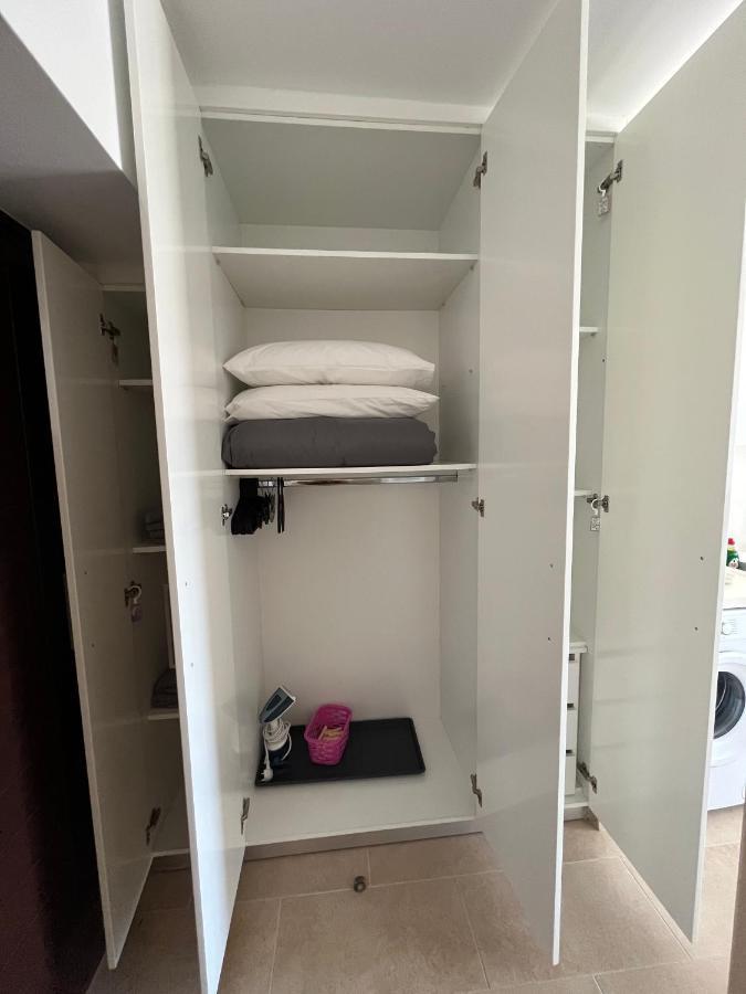 Papho'S Mare Apts Пафос Екстериор снимка